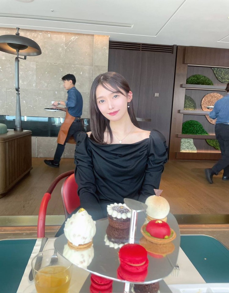姑父有力挺送小芳的背景故事,免费韩剧在线观看
